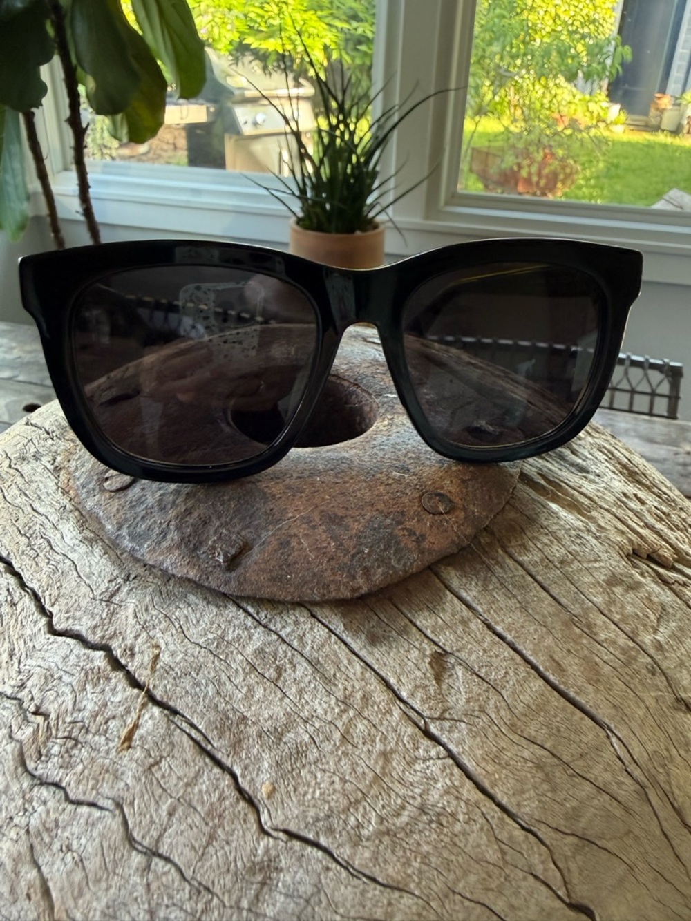 Yves Saint Laurent Glossy Black Square Sunglasses